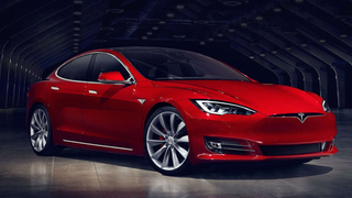 Tesla no desactivará el piloto automático tras el accidente que mató a un conductor<em></em>